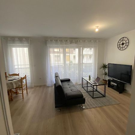Joli Appartement F2 Bobigny Metro Proche Paris Εξωτερικό φωτογραφία