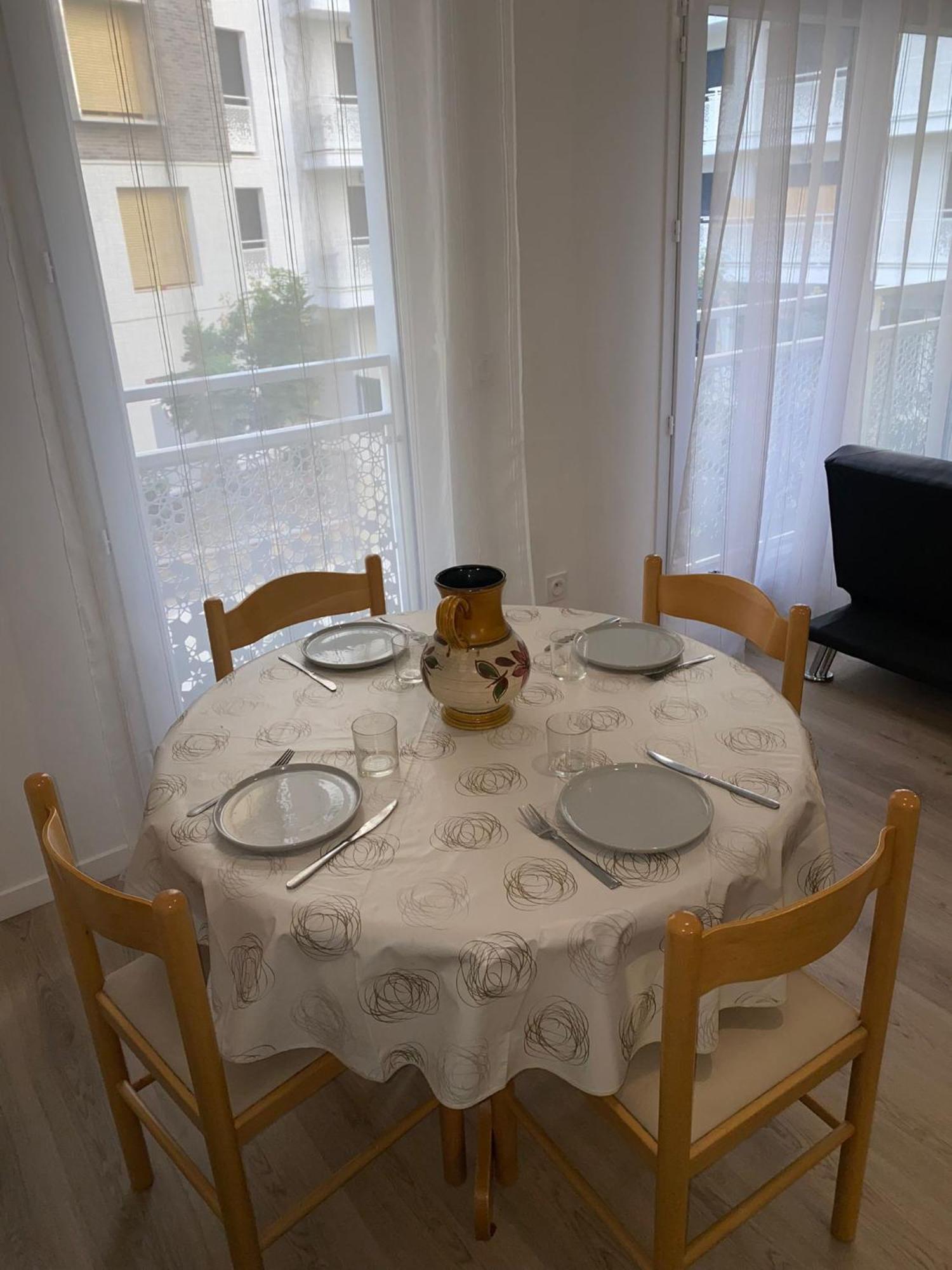 Joli Appartement F2 Bobigny Metro Proche Paris Εξωτερικό φωτογραφία
