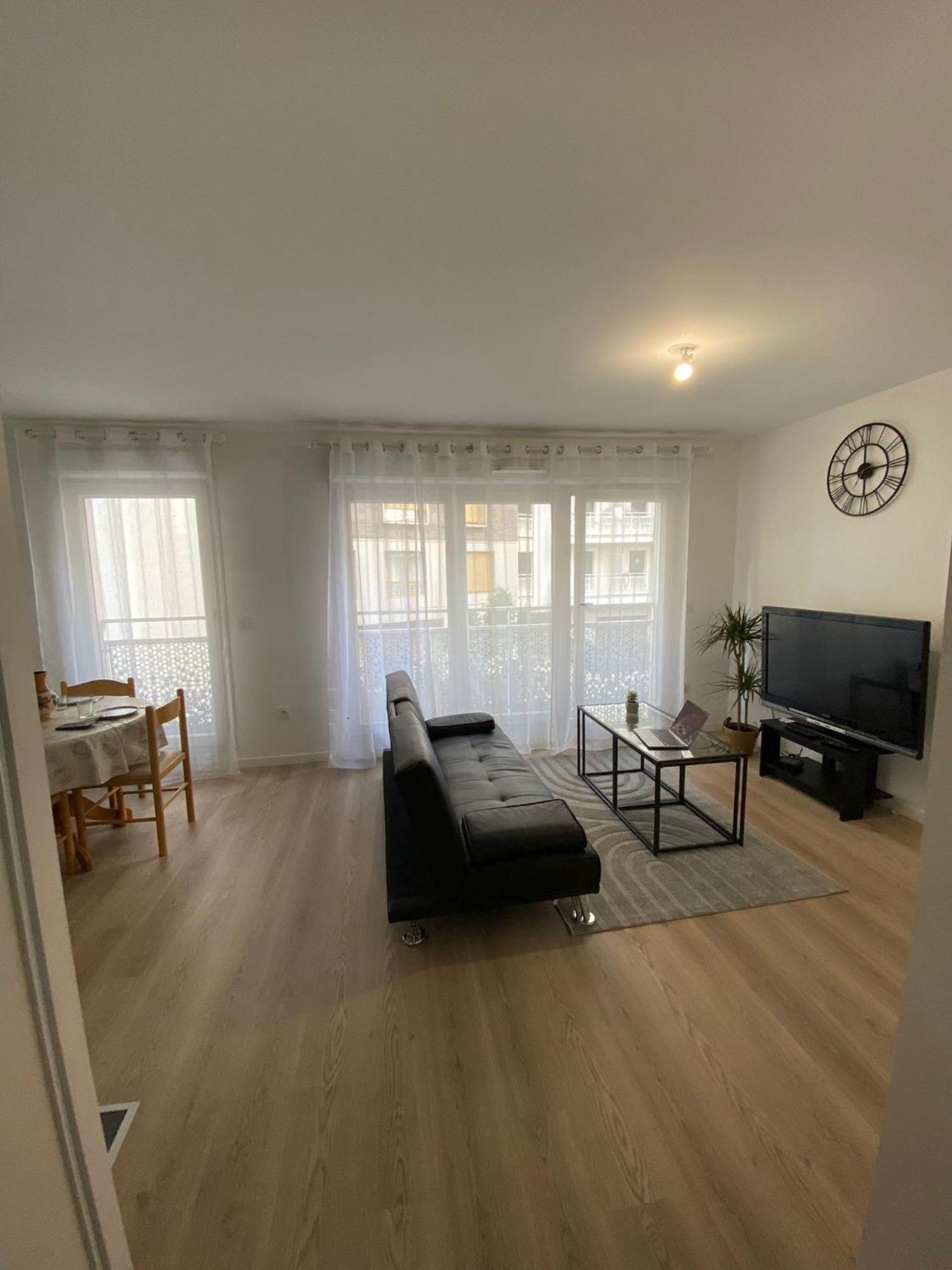 Joli Appartement F2 Bobigny Metro Proche Paris Εξωτερικό φωτογραφία